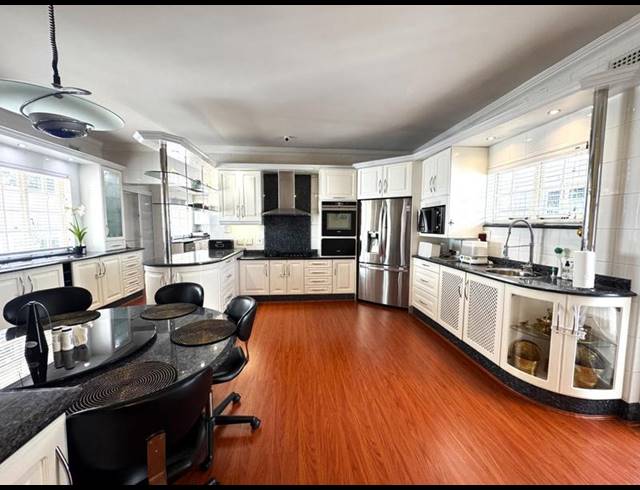 4 BEDROOM HOUSE FOR SALE IN WEMBLEY